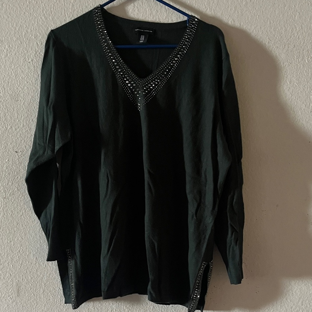 Adrienne Vittadini Black V-Neck Sweater
